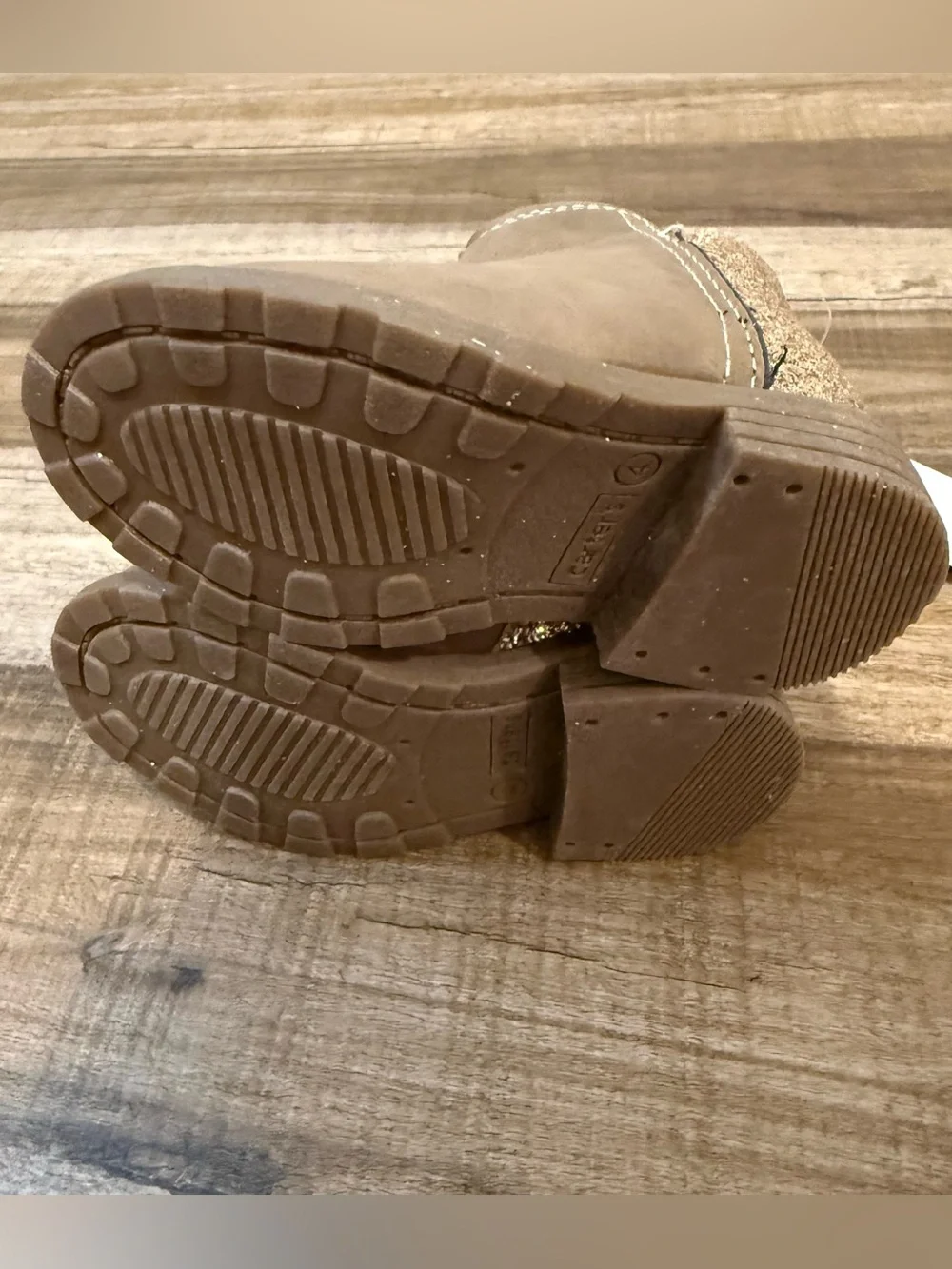 Carter’s boots